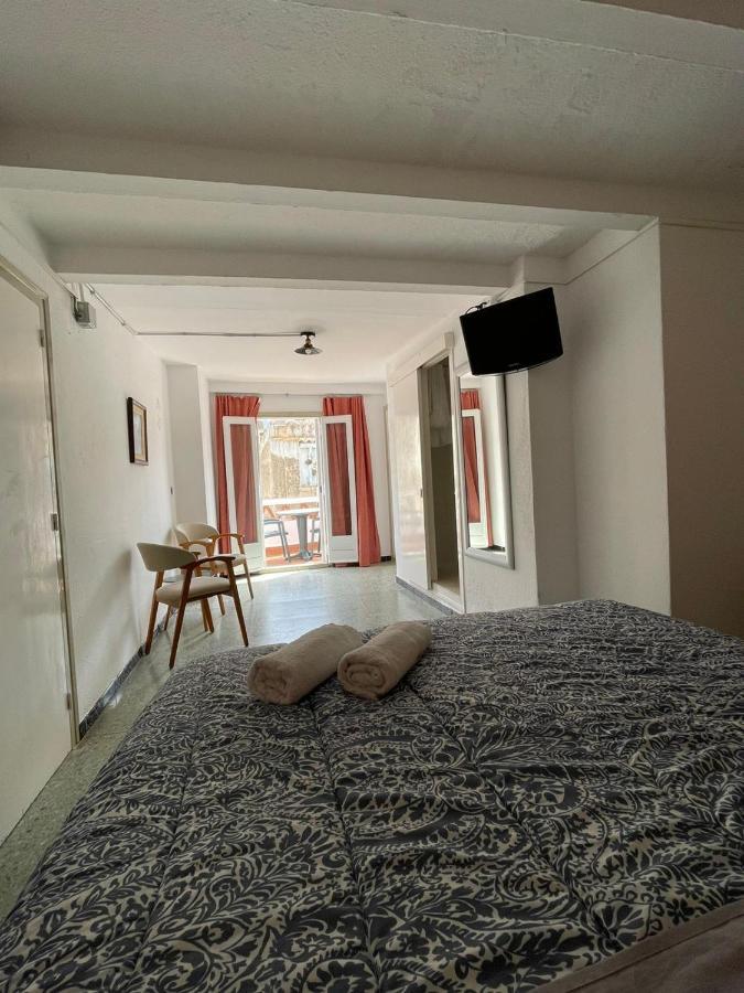 P&R Hostals Maria Rosa Тосса-де-Мар Экстерьер фото